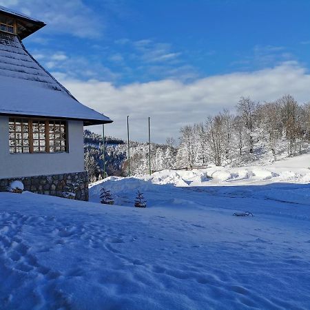 Carobni Breg Hotel Mokra Gora Luaran gambar